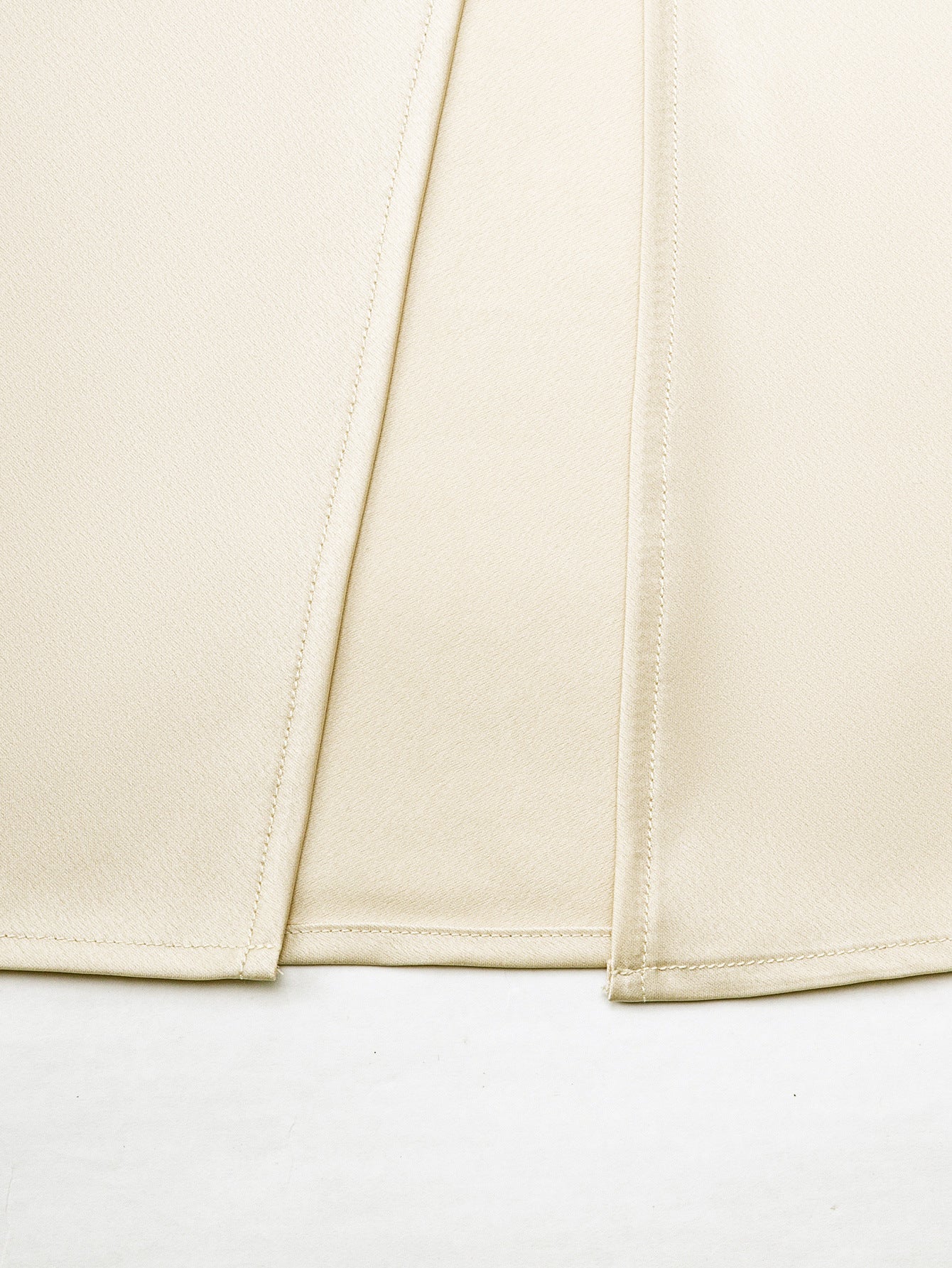 Skirt Satin Split front