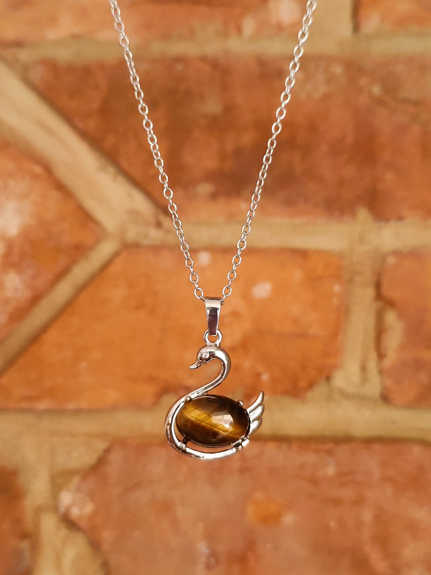 Healing Crystal Natural Stone Necklaces Cute Funky Swan Crystal Necklace Pendants