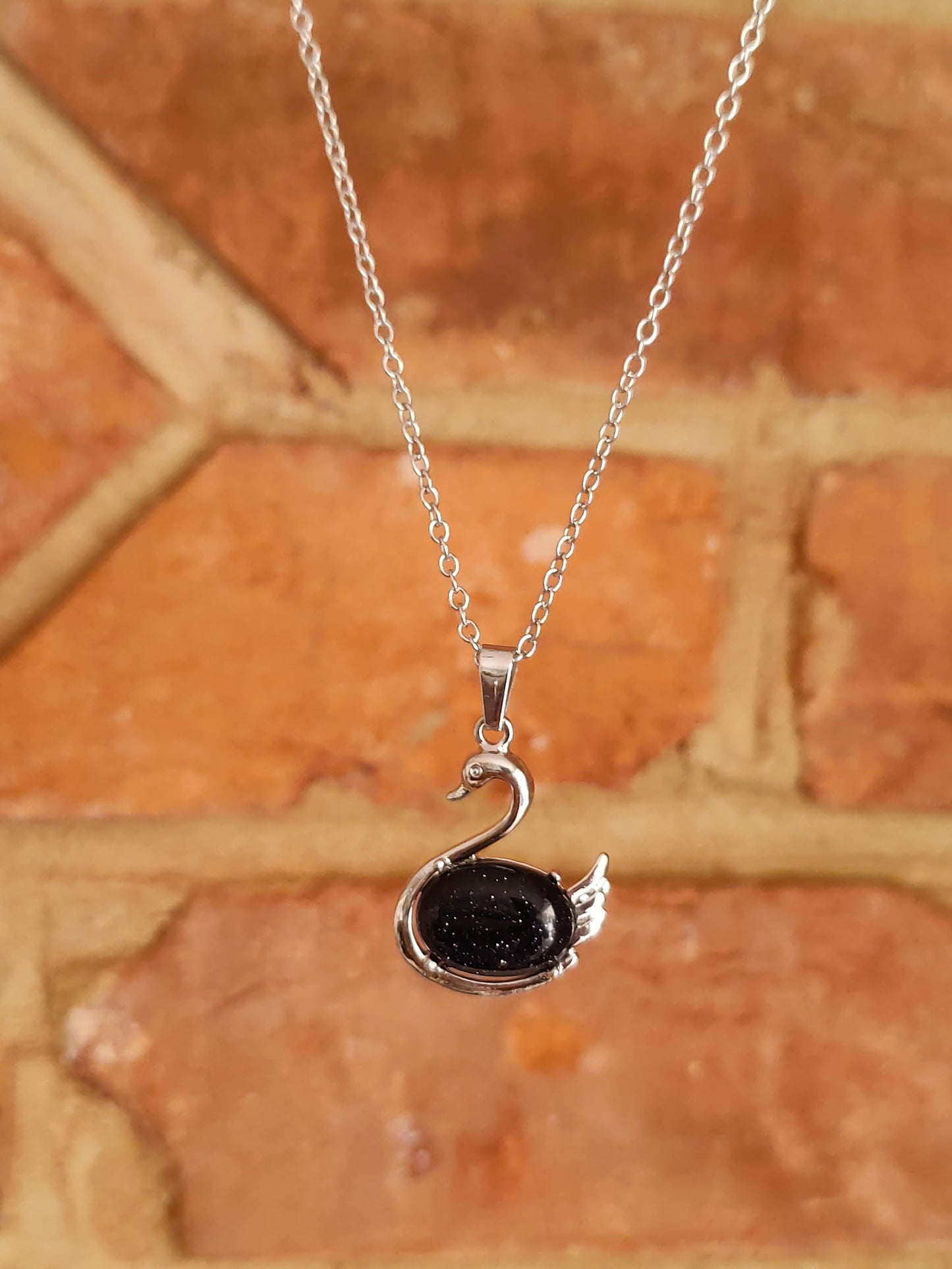 Healing Crystal Natural Stone Necklaces Cute Funky Swan Crystal Necklace Pendants