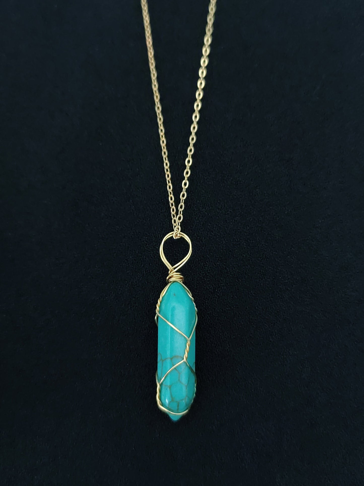 Gold Wire wrapped Amethyst Crystal Necklace Cable Chain Crystal necklace Wire Wrapped Crystal Necklace Amethyst Necklace