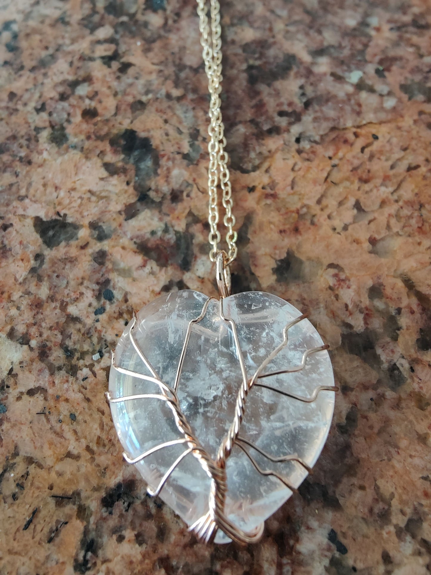 Gold Heart Hand Wired Crystal Chakra Natural Stone Crystal Necklace Pendants Amethyst Rose Quartz Aventurine Clear Crystal Quartz Opal