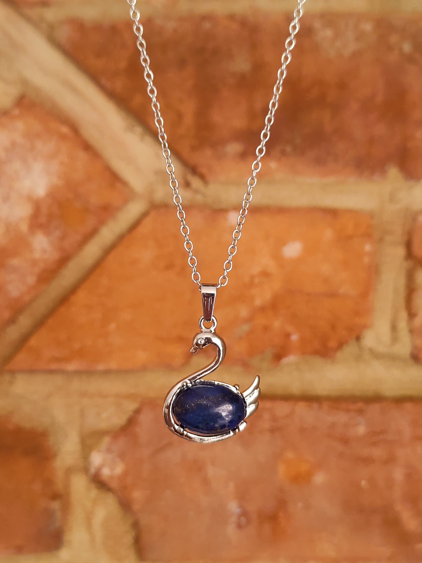 Healing Crystal Natural Stone Necklaces Cute Funky Swan Crystal Necklace Pendants