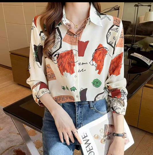 Cream Zoo theme animals Print Vintage Style Shirt one size fits UK 8-12