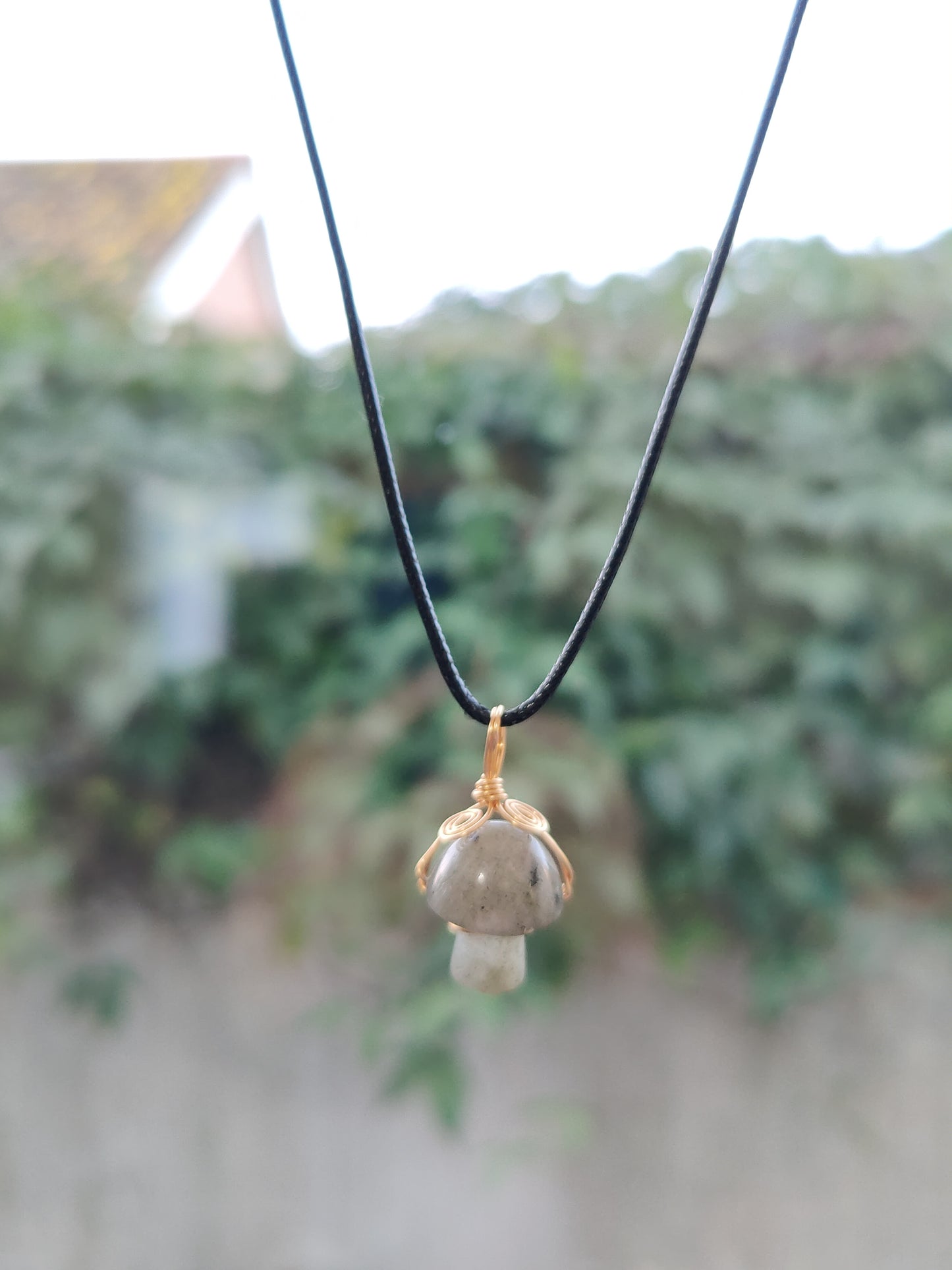 Gold Chain Rose Quartz Hand Wired Mushroom Natural Crystal Stone Necklace Pendant Funky Cute Polished Chakra Stone