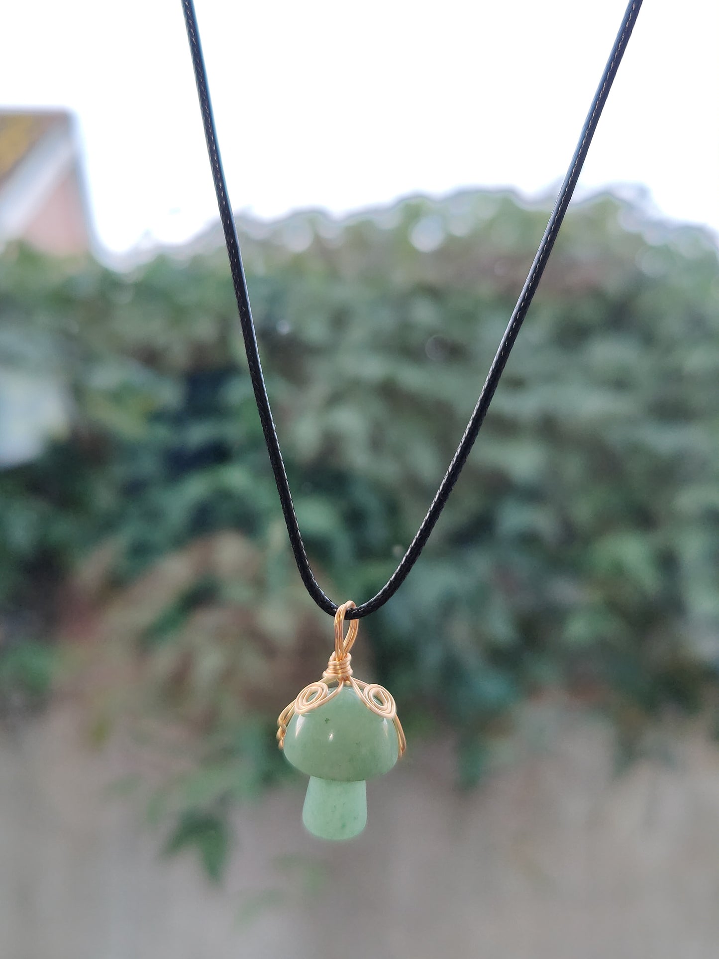 Gold Chain Rose Quartz Hand Wired Mushroom Natural Crystal Stone Necklace Pendant Funky Cute Polished Chakra Stone