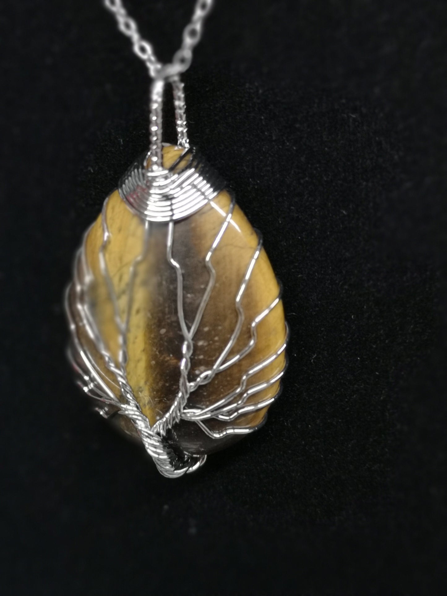 Tiger's Eye Hand Wired Rain Drop Tree of Life Crystal Necklace Healing Gemstone Jewellery Natural Stone Boho Gift Crystal point