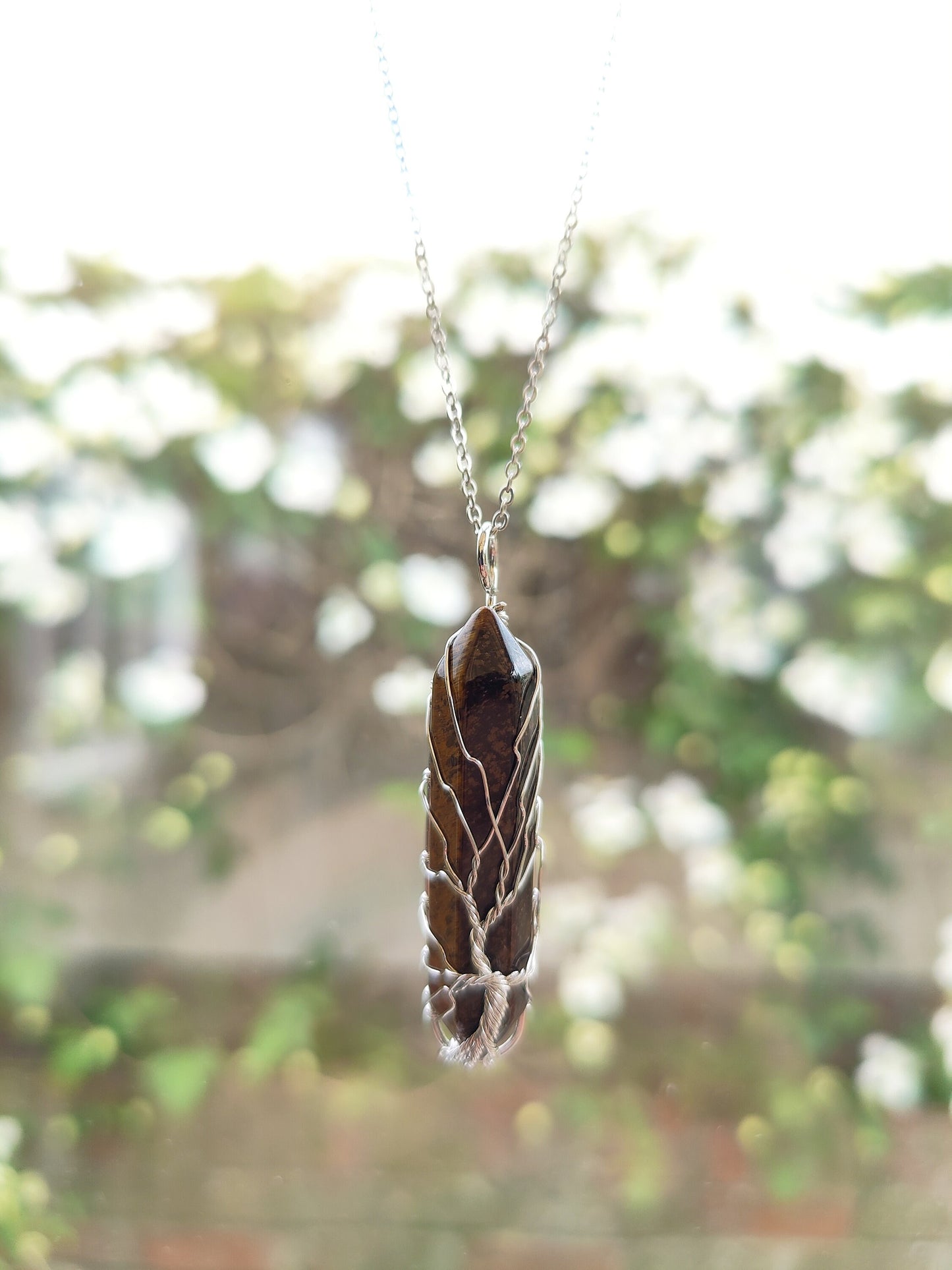 Hand-wired silver Life of tree Crystal Stone Necklace Clear Quartz Rose Quartz Aventurine Green