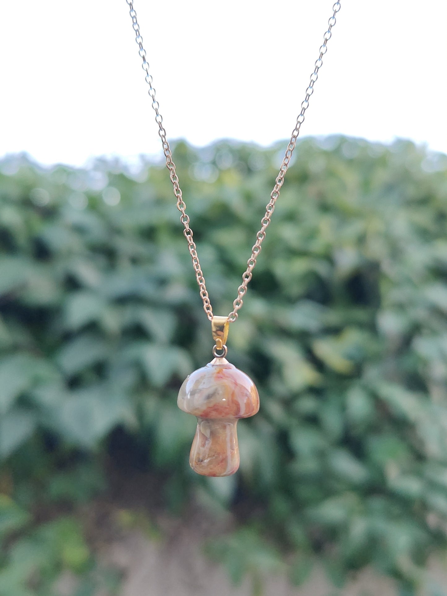 Gold Chain Blue Goldstone Blood Stone Mushroom Natural Crystal Stone Necklace Pendant Funky Cute Polished Chakra Stone