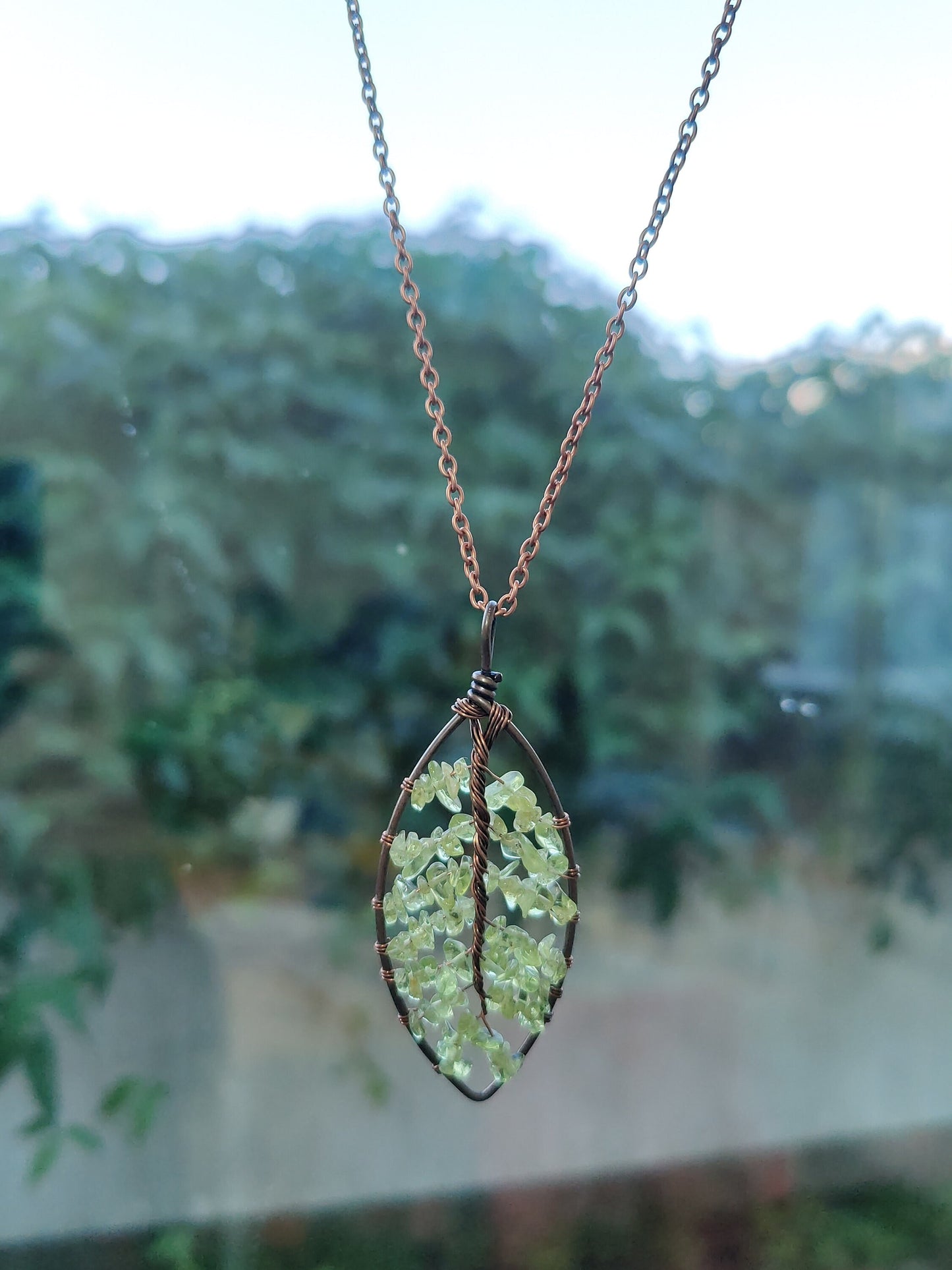 Natural Stone Crystal Gravel Tree Leaves Leaf Brass Necklace Pendant