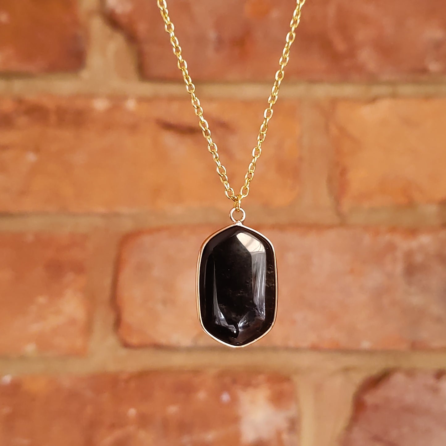Mounted Edges Hexagon Shaped Rectangle Crystal Natural Stone Pendant Gold Tone Variety Stone Choices With Chain Lobster Closure